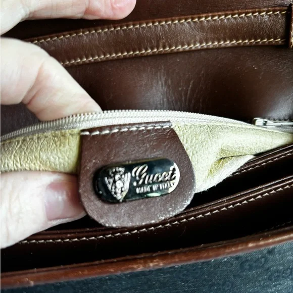 Rare Gucci Vintage 80s Monogram Canvas & Leather - Picture 6 of 15